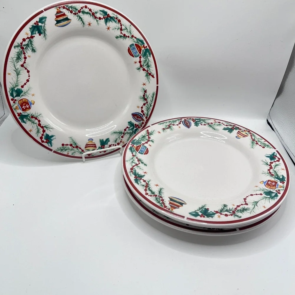Farberware Holiday Treats Christmas Dinner Plates Set of 4 Ornaments 10.5 inch